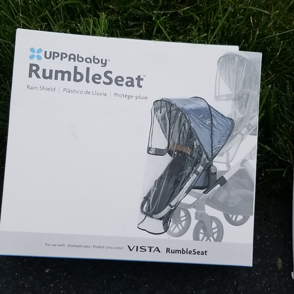 UppaBaby rumble seat rain shield